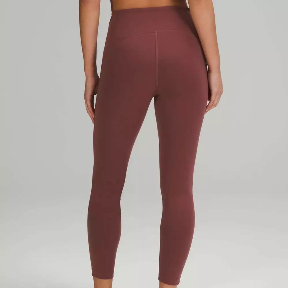 Lululemon InStill High-Rise Tight 25" Size 8